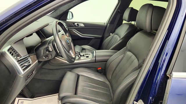 2021 BMW X7 xDrive40i with Driving Assistance Pro. & Luxury Seating Packages - 22965637 - 19
