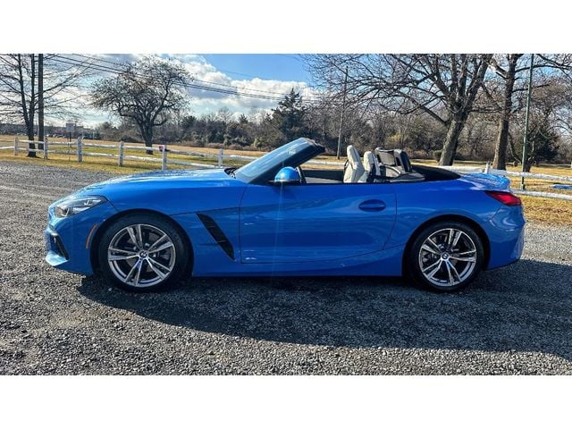 2021 BMW Z4 Base photo 4