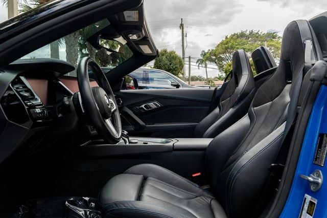 2021 BMW Z4 sDrive30i Roadster - 22975333 - 14