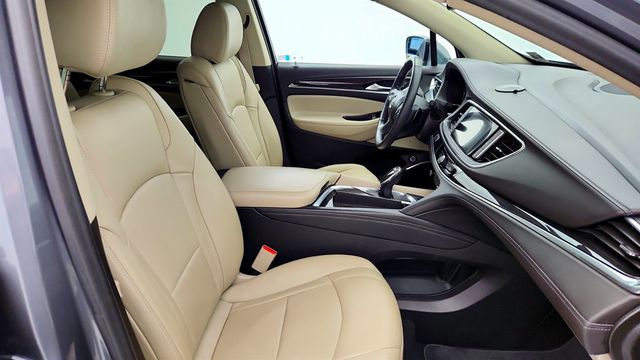 2021 Buick Enclave AWD 4dr Essence w/ Sound & Sites Pkg + Trailering Pkg - 23010077 - 23