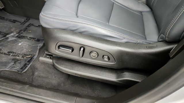 2021 Buick Enclave AWD 4dr Premium with Sun and Sites Package - 22943170 - 11