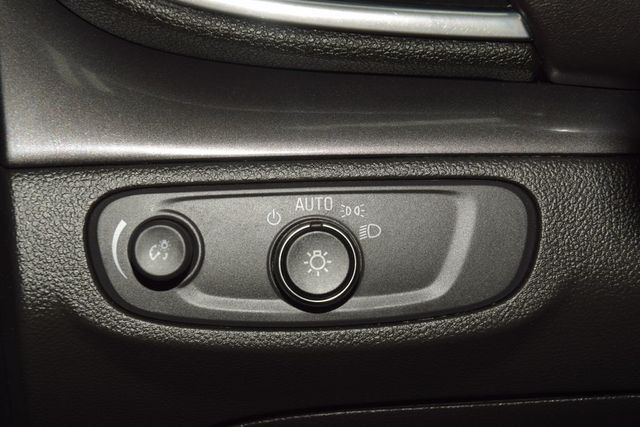 2021 Buick Encore AWD 4dr Preferred - 23032922 - 30