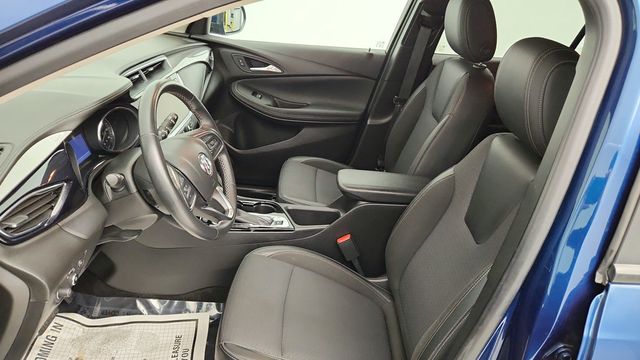 2021 Buick Encore GX AWD 4dr Preferred with Cold Weather Climate Package - 22944803 - 18