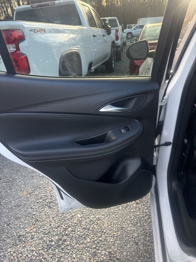 2021 Buick Encore GX AWD 4dr Select - 22976240 - 13