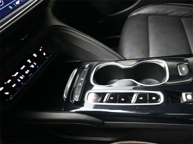 2021 Buick Envision FWD 4dr Essence - 22941789 - 24