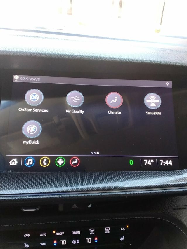 2021 Buick Envision FWD 4dr Preferred - 22995782 - 19