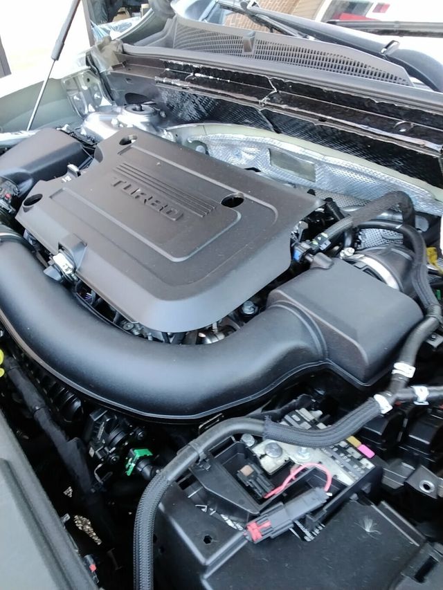 2021 Buick Envision FWD 4dr Preferred - 22995782 - 28