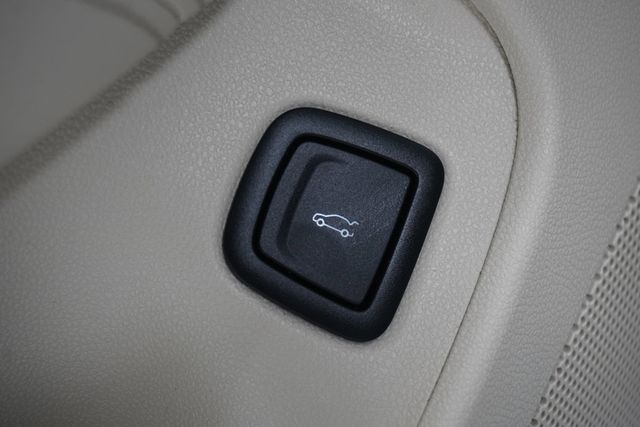2021 Cadillac CT4 4dr Sedan Premium Luxury - 23027047 - 22