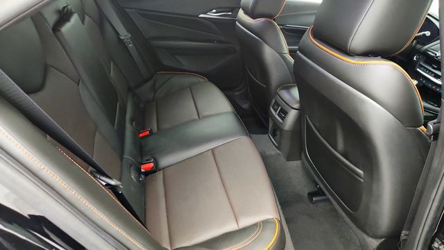 2021 Cadillac CT4 4dr Sedan V-Series w/ Super Cruise Capability & Premium Leather - 22988158 - 22