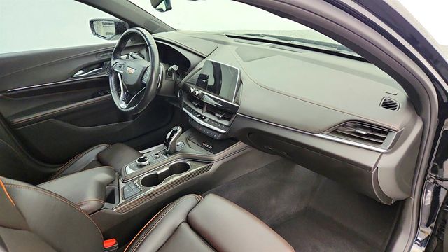 2021 Cadillac CT4 4dr Sedan V-Series w/ Super Cruise Capability & Premium Leather - 22988158 - 24