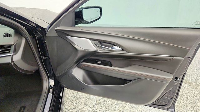 2021 Cadillac CT4 4dr Sedan V-Series w/ Super Cruise Capability & Premium Leather - 22988158 - 25