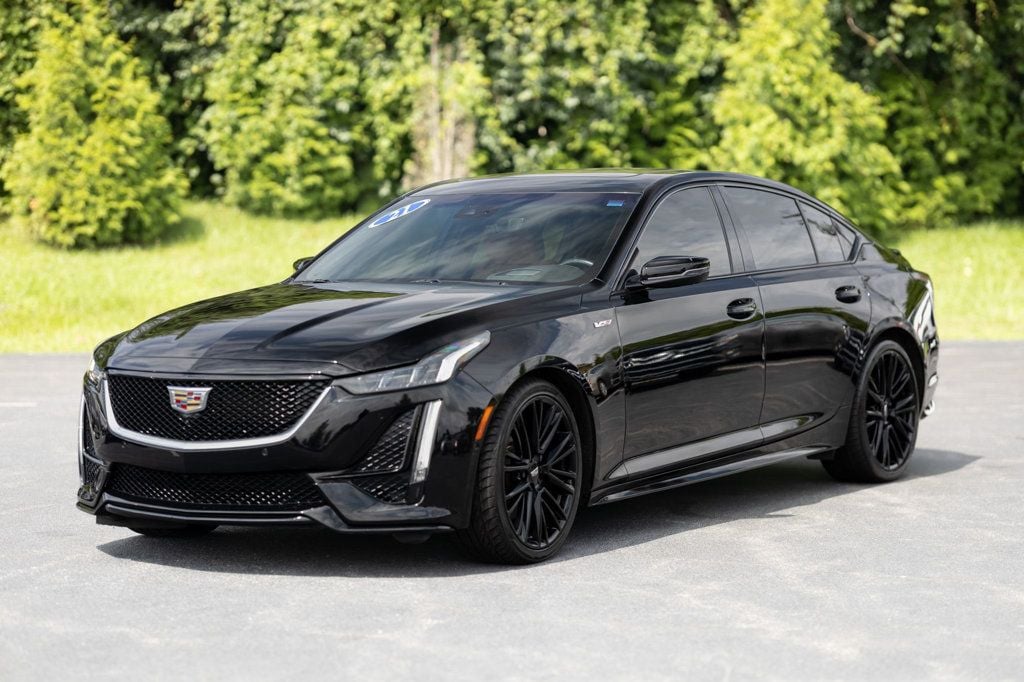 2021 Cadillac CT5 V photo 2