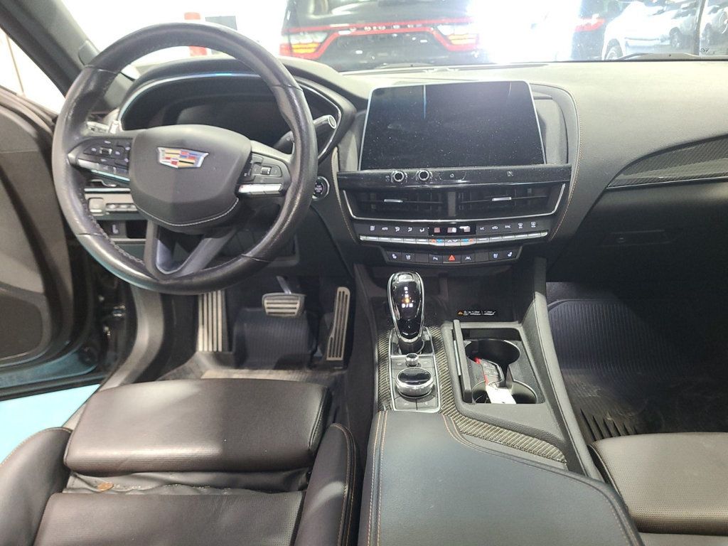 2021 Cadillac CT5 V photo 4