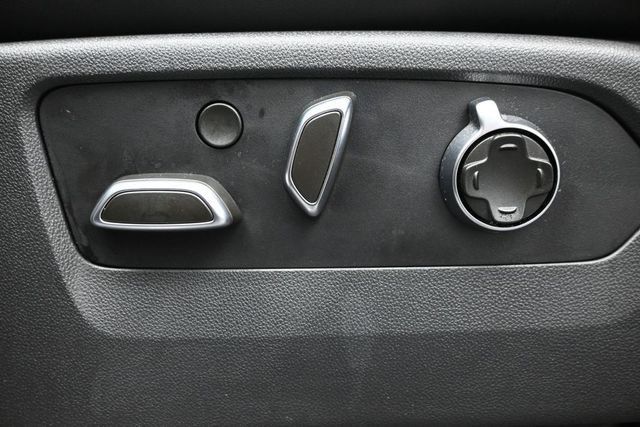 2021 Cadillac Escalade 2WD 4dr Premium Luxury Platinum - 23046114 - 9