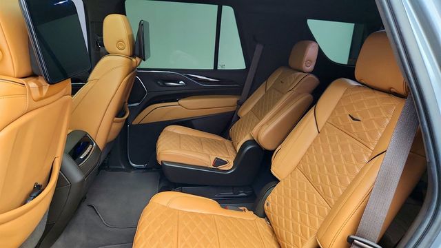 2021 Cadillac Escalade 4dr Sport with Driver Assist Tech Pkg, Full Leather Seats & RES - 22969683 - 22