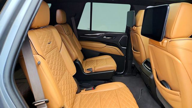 2021 Cadillac Escalade 4dr Sport with Driver Assist Tech Pkg, Full Leather Seats & RES - 22969683 - 26