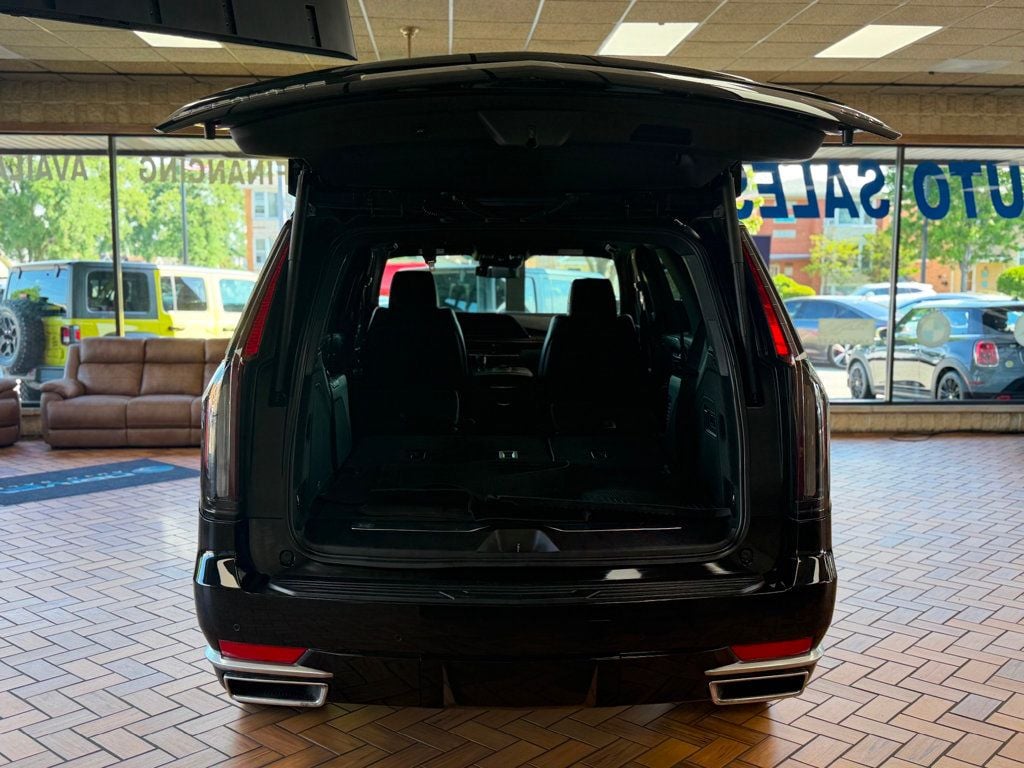 2021 Cadillac Escalade 4WD 4dr Luxury - 23035854 - 24