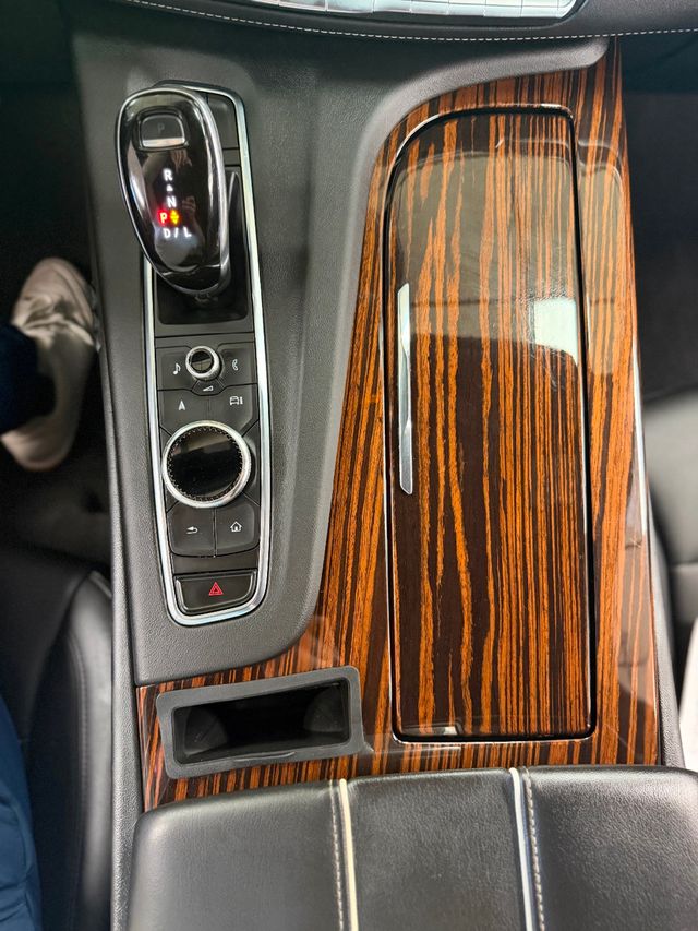 2021 Cadillac Escalade 4WD 4dr Luxury - 23035854 - 31
