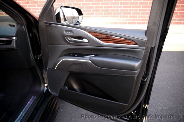 2021 Cadillac Escalade 4WD 4dr Luxury - 22981571 - 42