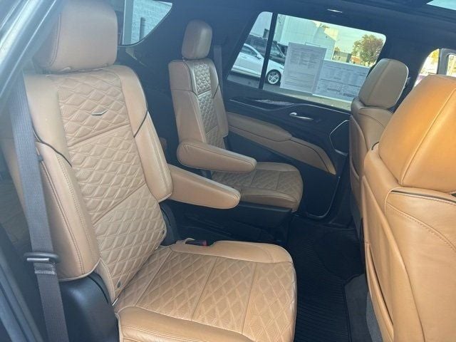 2021 Cadillac Escalade 4WD 4dr Premium Luxury - 22650839 - 6