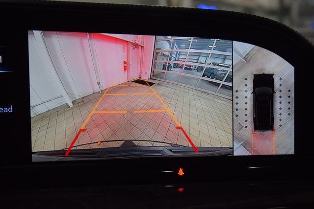 2021 Cadillac Escalade 4WD 4dr Premium Luxury - 22938000 - 56