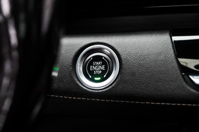 2021 Cadillac Escalade 4WD 4dr Premium Luxury - 23081907 - 25