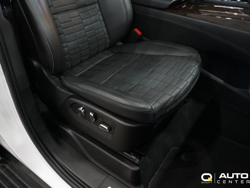 2021 Cadillac Escalade 4WD 4dr Premium Luxury Platinum - 22879631 - 25