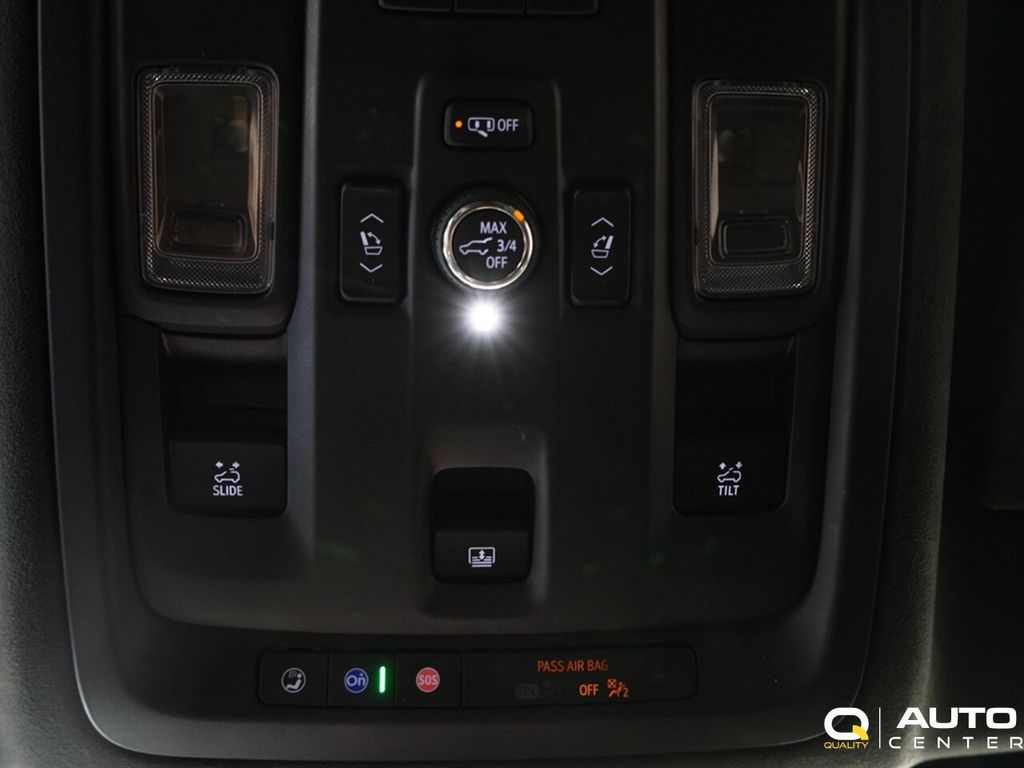 2021 Cadillac Escalade 4WD 4dr Premium Luxury Platinum - 22879631 - 37