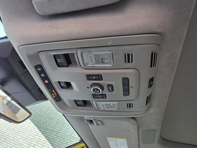 2021 Cadillac Escalade 4WD 4dr Premium Luxury Platinum - 22969567 - 49