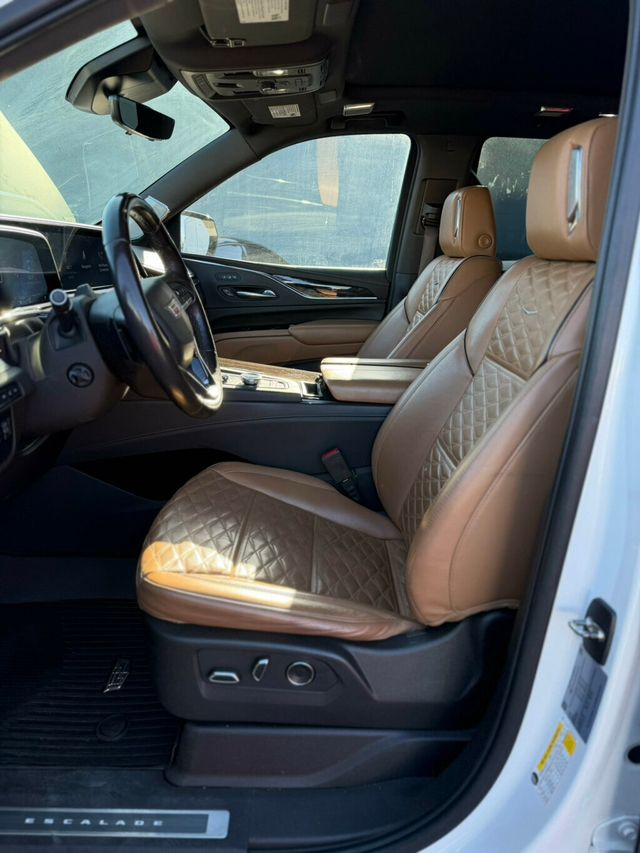 2021 Cadillac Escalade 4WD 4dr Sport - 23048809 - 6