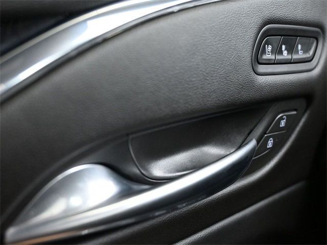 2021 Cadillac Escalade 4WD 4dr Sport - 22960449 - 30