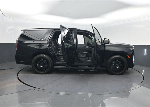 2021 Cadillac Escalade 4WD 4dr Sport - 22960449 - 40