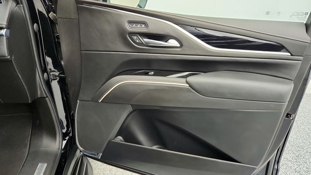 2021 Cadillac Escalade 4WD 4dr Sport with Rear Seat Entertainment System - 22957050 - 27