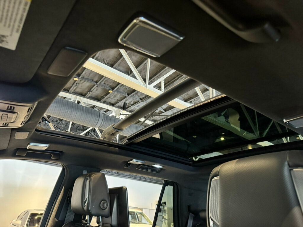 2021 Cadillac Escalade 4WD/SportPlatinum/SuperCruise/PerformanceExhaust/NightVision/NAV - 22955618 - 20