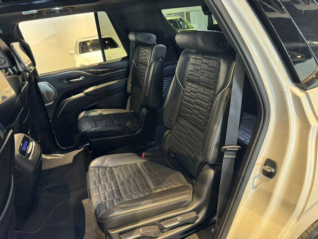 2021 Cadillac Escalade 4WD/SportPlatinum/SuperCruise/PerformanceExhaust/NightVision/NAV - 22955618 - 23