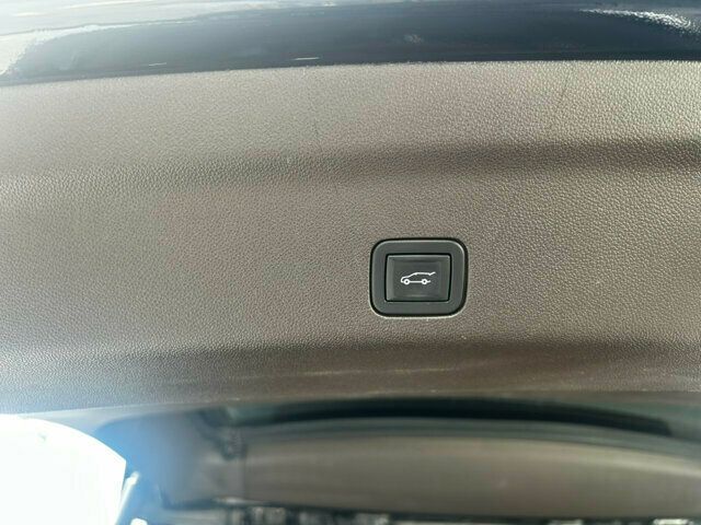 2021 Cadillac Escalade 4X4/Premium Luxury/Heated&AC Seats/Driver Assist Tech Pkg/NAV - 22933375 - 16