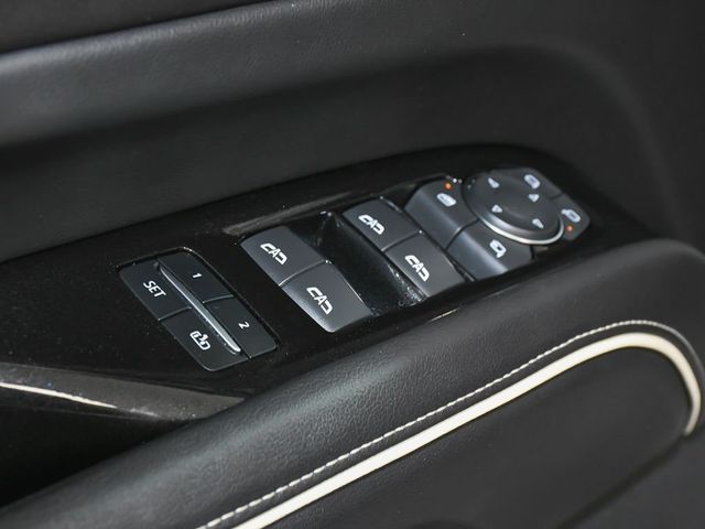 2021 Cadillac Escalade Premium Luxury - 23011161 - 9