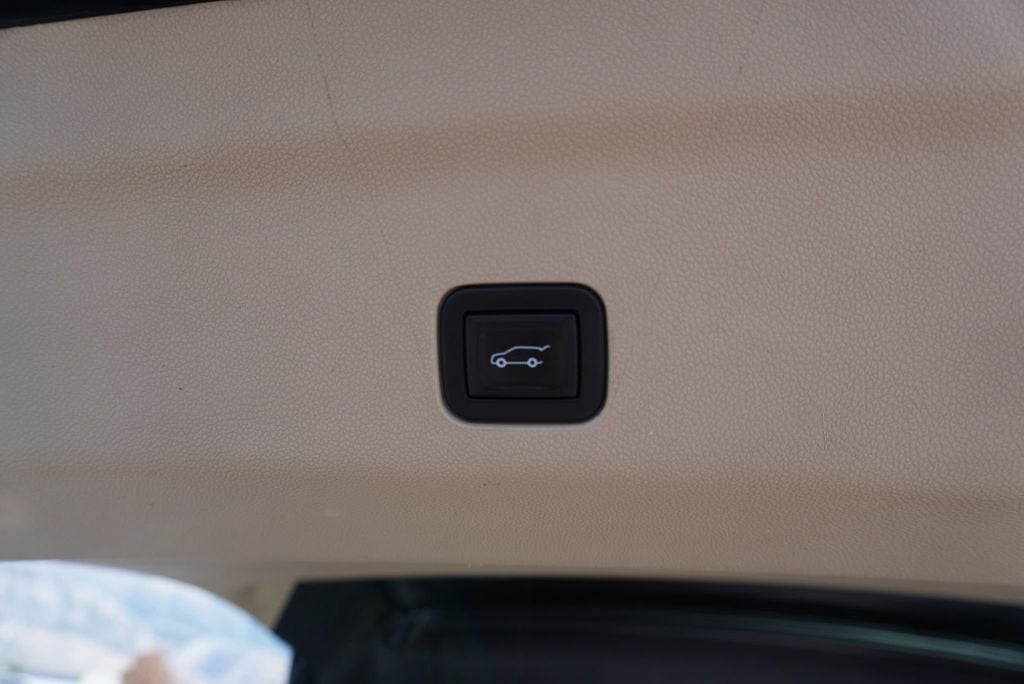 2021 Cadillac Escalade PREMIUM LUXURY - 23067682 - 20