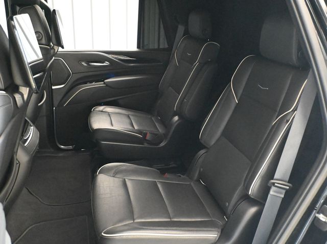 2021 Cadillac Escalade Sport - 23060460 - 17