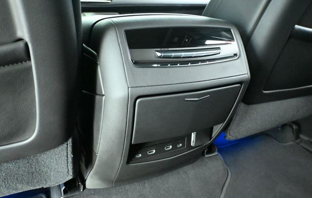 2021 Cadillac Escalade Sport - 23060460 - 18