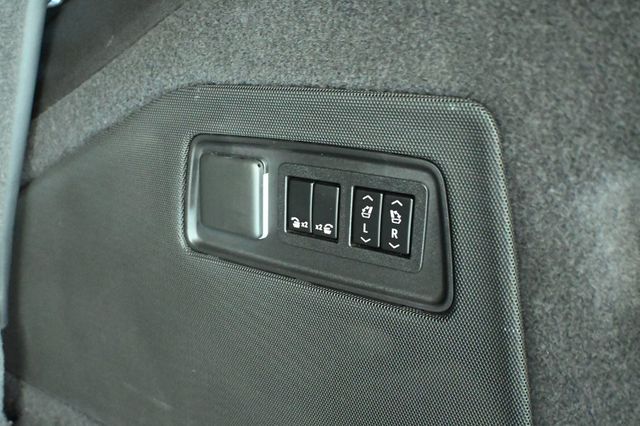 2021 Cadillac Escalade Sport - 23060460 - 24