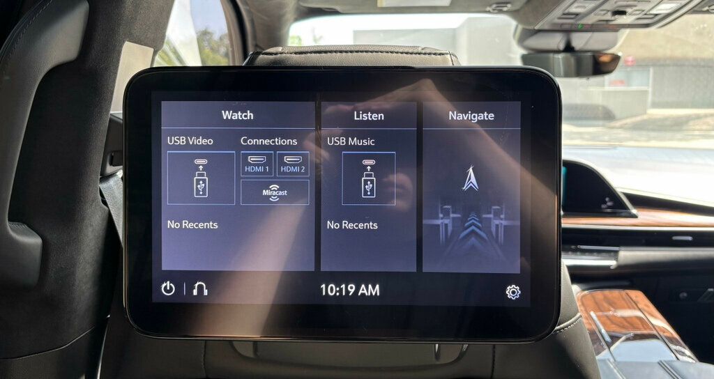 2021 Cadillac Escalade ESV Sport Platinum photo 13