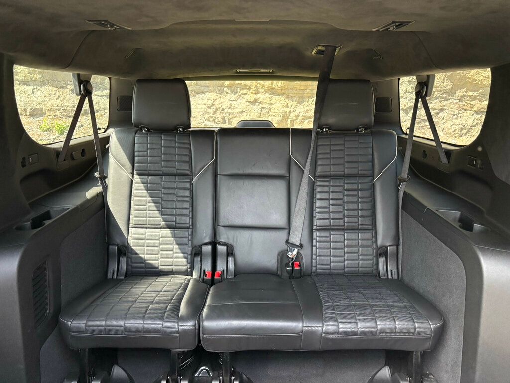 2021 Cadillac Escalade ESV Sport Platinum photo 14