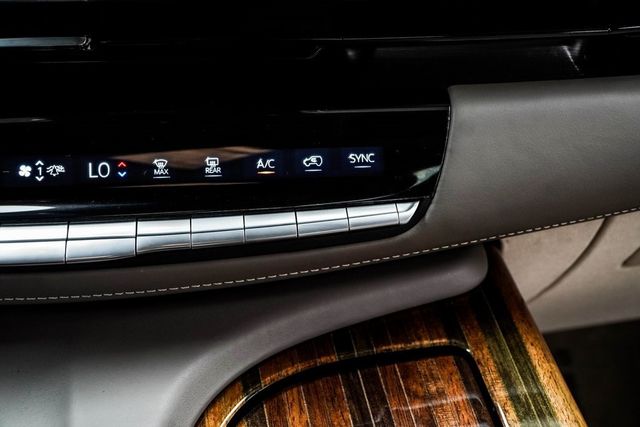 2021 Cadillac Escalade ESV 4WD 4dr Premium Luxury Platinum - 22876646 - 24