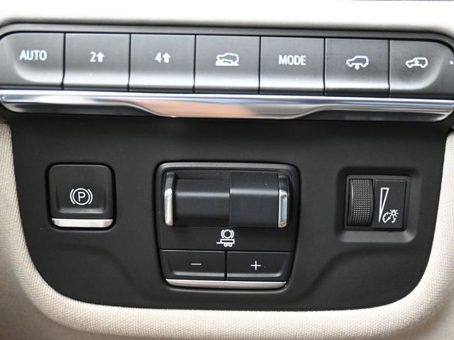 2021 Cadillac Escalade ESV 4WD 4dr Premium Luxury Platinum - 23016101 - 22