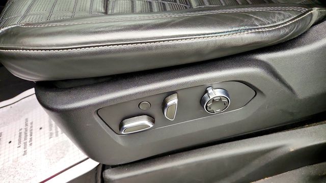 2021 Cadillac Escalade ESV 4WD 4dr Premium Luxury Platinum w/ Night Vision & HD Trailering - 23041443 - 11