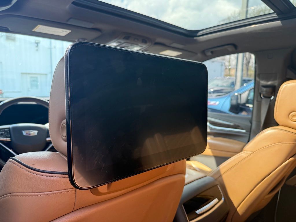 2021 Cadillac Escalade ESV 4WD 4dr Sport - 23007235 - 16