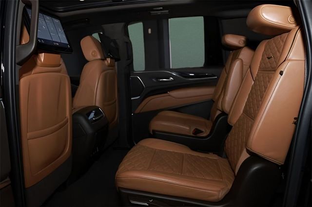 2021 Cadillac Escalade ESV 4WD 4dr Sport - 22980265 - 12