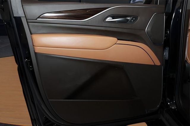 2021 Cadillac Escalade ESV 4WD 4dr Sport - 22980265 - 24