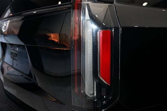 2021 Cadillac Escalade ESV 4WD 4dr Sport - 22980265 - 37